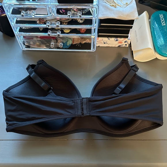 NWOT bra - Picture 3 of 3